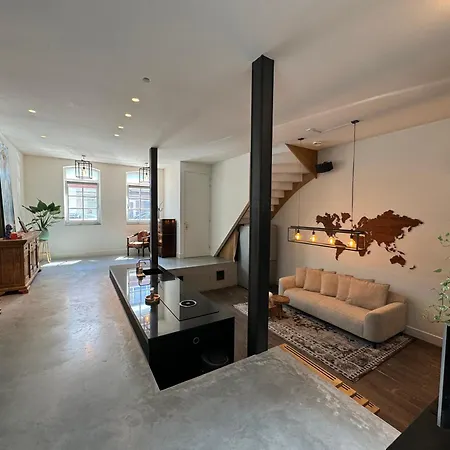 شقة Luxe Gemeubileerd