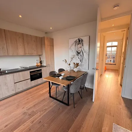 Luxe Gemeubileerd