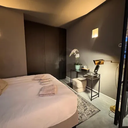 Luxe Gemeubileerd *