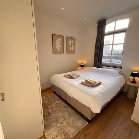 Luxe Gemeubileerd