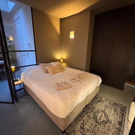 Luxe Gemeubileerd Apartment